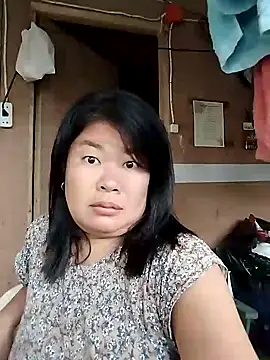 Lovelywoman43 online show from November 29, 9:52 pm