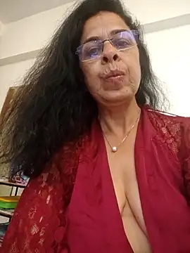 Snapshot of Susannemilf chatting on September 12, 3:07 am Susannemilf online show from September 12, 3:07 am