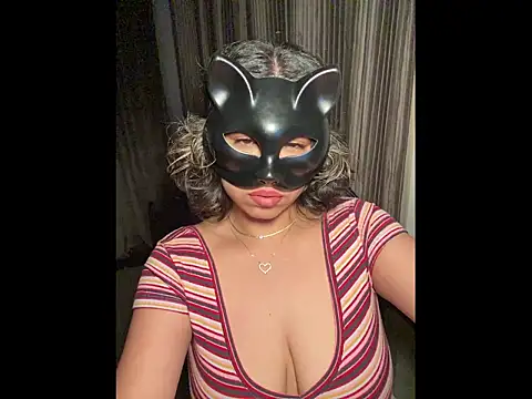 nenalayla online show from March 18, 10:04 pm