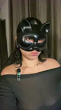 nenalayla online show from April 20, 7:50 pm