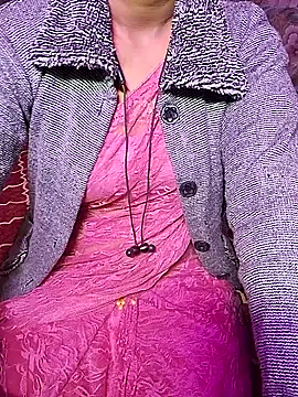 XBHUUME online show from November 15, 5:25 pm