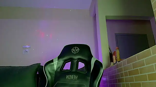 Isa Violet online show from October 26, 6:47 pm