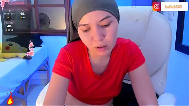 MatchedEyebrow online show from November 15, 9:49 pm