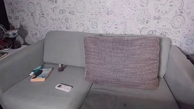 LondonBadGirl online show from March 3, 1:33 am