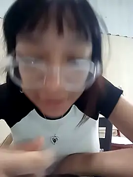 Karmakuro online show from October 28, 8:03 pm