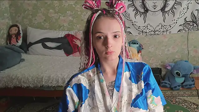 Cutie Adelia online show from July 8, 9:55 am
