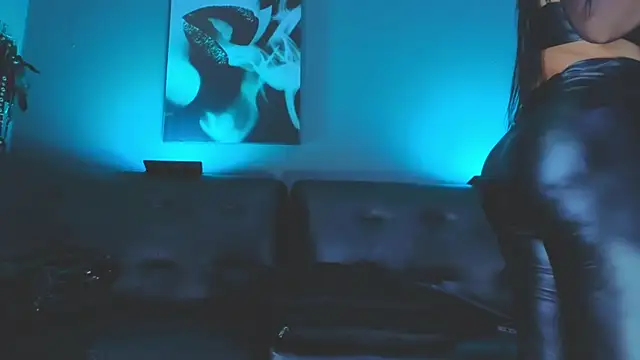 Amberstones online show from December 17, 10:03 pm