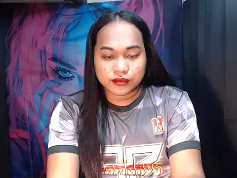 bettina love online show from November 7, 9:20 pm