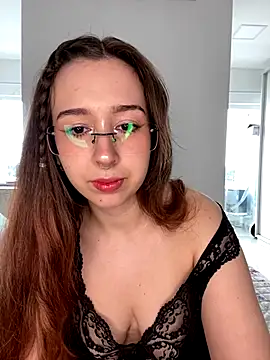 tsuki chan on online show from November 27, 5:38 pm