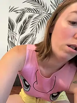 Daisy Michto Officiel online show from July 2, 9:15 am