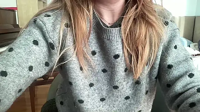 Mollyy998 online show from November 10, 2:56 pm