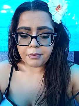 AriaRussell online show from October 31, 1:59 pm