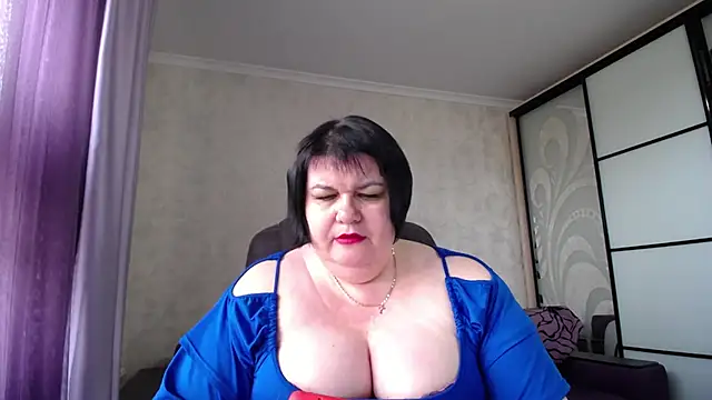 JuicyLady Di online show from September 29, 1:05 pm