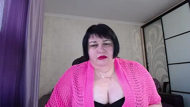 JuicyLady Di online show from December 4, 12:40 pm