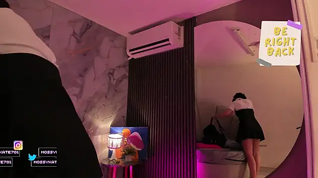 Katemoss70 online show from February 10, 12:30 pm