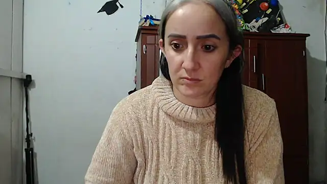 DeepAnal07 online show from December 17, 5:00 am