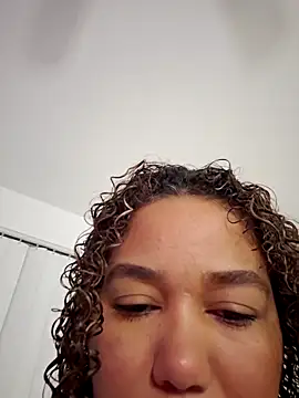 Snapshot of cataleya-glen chatting on October 16, 12:30 pm cataleya-glen online show from October 16, 12:30 pm