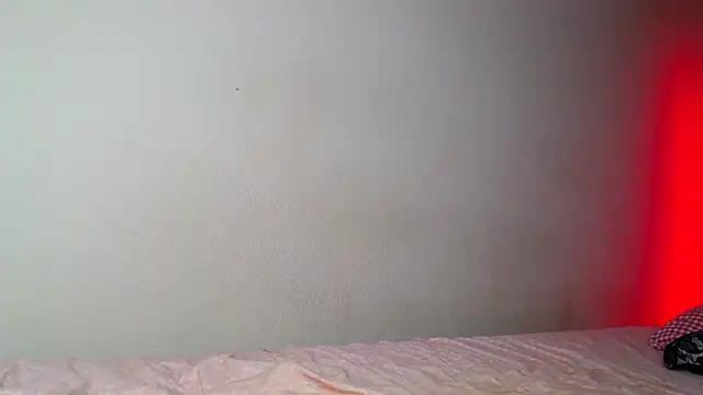 Just alice online show from April 5, 6:18 pm