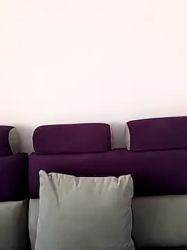 MiaLaurenzz online show from October 9, 5:06 pm