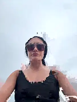 Snapshot of EmilyBoonny1 chatting on September 19, 9:47 pm EmilyBoonny1 online show from September 19, 9:47 pm