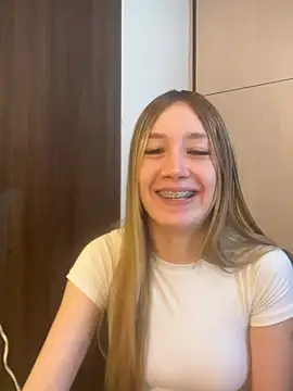 horny  molly  online show from June 27, 4:35 pm