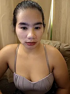 Kissy07 online show from February 22, 6:14 am