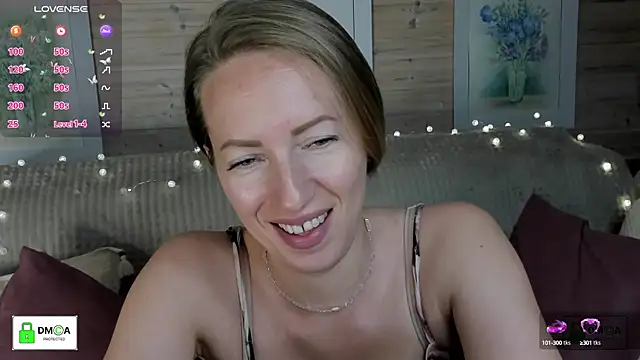 Snapshot of Queenymel chatting on September 23, 3:10 pm Queenymel online show from September 23, 3:10 pm