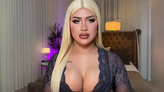 Your Majesty Tyra online show from October 19, 5:42 am