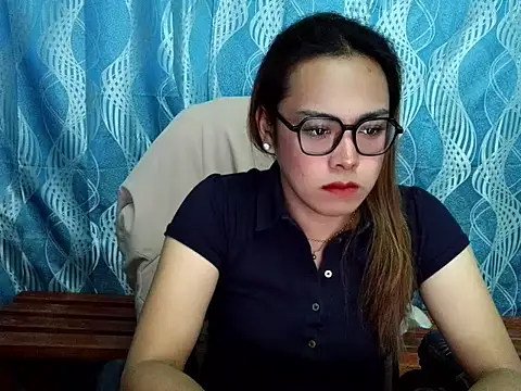 Your PrettyGirlxxx online show from September 22, 2:10 am