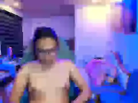 Your PrettyGirlxxx online show from April 14, 1:00 pm