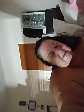 Yaya Mineira online show from April 6, 11:28 pm