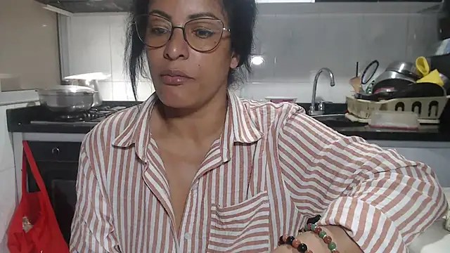Snapshot of kateleyagrey chatting on September 13, 8:17 pm kateleyagrey online show from September 13, 8:17 pm