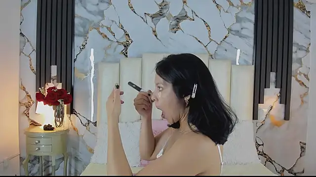 lulumars online show from April 14, 4:45 am