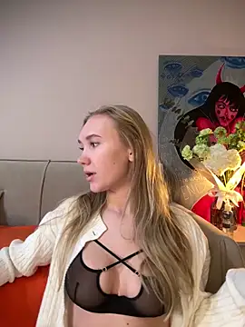 MariaTull online show from February 3, 3:50 pm