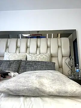 ALISSON FOXXX1 online show from October 3, 9:31 pm