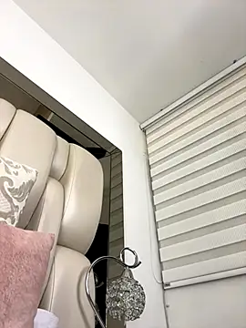 ALISSON FOXXX1 online show from November 14, 11:05 pm