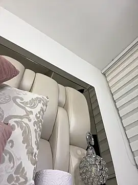 ALISSON FOXXX1 online show from February 5, 11:08 pm