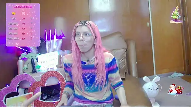 Skinygirl online show from September 18, 12:53 am