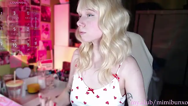 freya sunny online show from February 13, 5:42 am