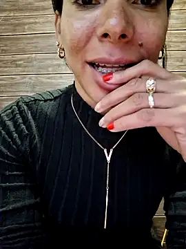 Doll Loren online show from September 8, 2:38 pm