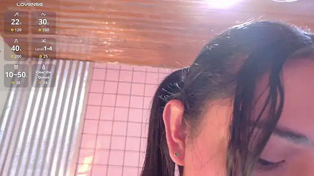 mensia hernandz online show from November 28, 1:36 pm