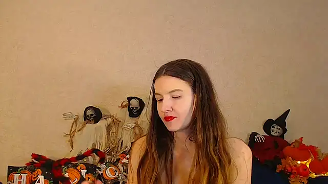 Snapshot of SecretWithJessie chatting on October 15, 11:24 am SecretWithJessie online show from October 15, 11:24 am