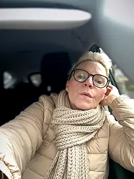 German Milf online show from December 4, 2:30 pm