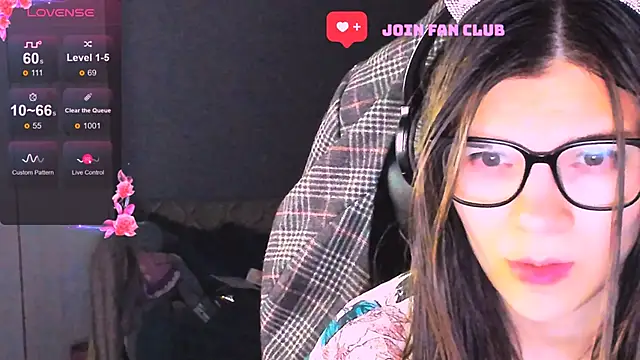 MollyLollipop online show from November 24, 4:53 pm