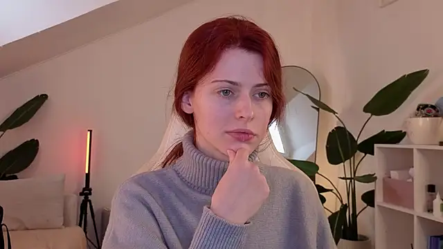 doll lesli online show from December 18, 9:47 am