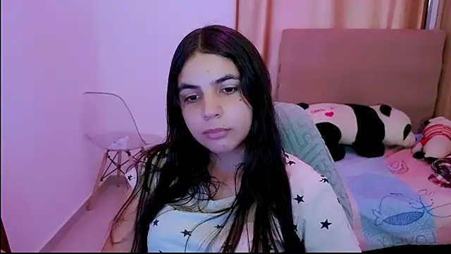  elenna online show from April 7, 6:32 pm