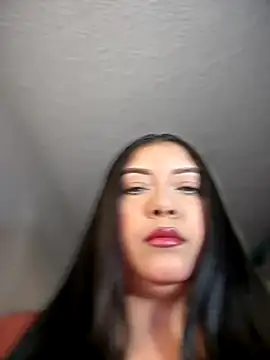 cami ortiz   online show from December 21, 5:01 am