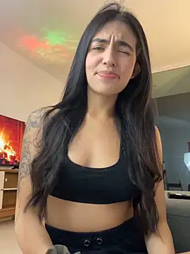 DaphneUwu online show from March 28, 2:00 am