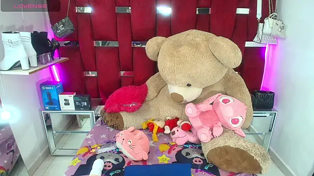 Ginna doll online show from July 17, 5:12 am