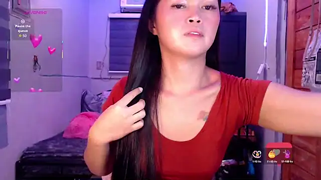 Snapshot of Itsme_claire chatting on October 10, 3:28 pm Itsme claire online show from October 10, 3:28 pm
